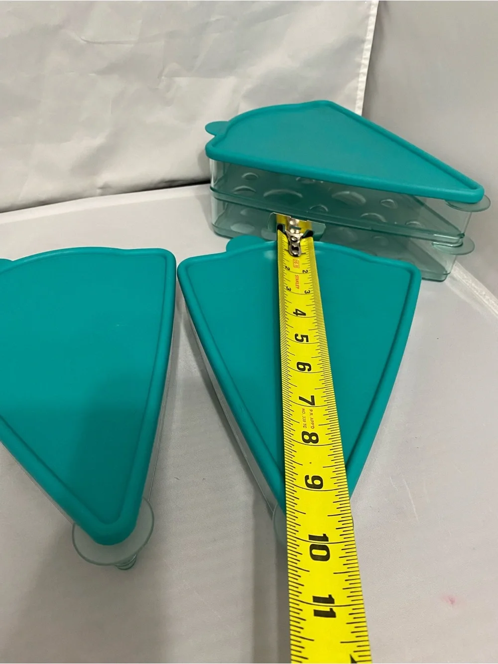 Tupperware Teal Stackable Pizza Storage